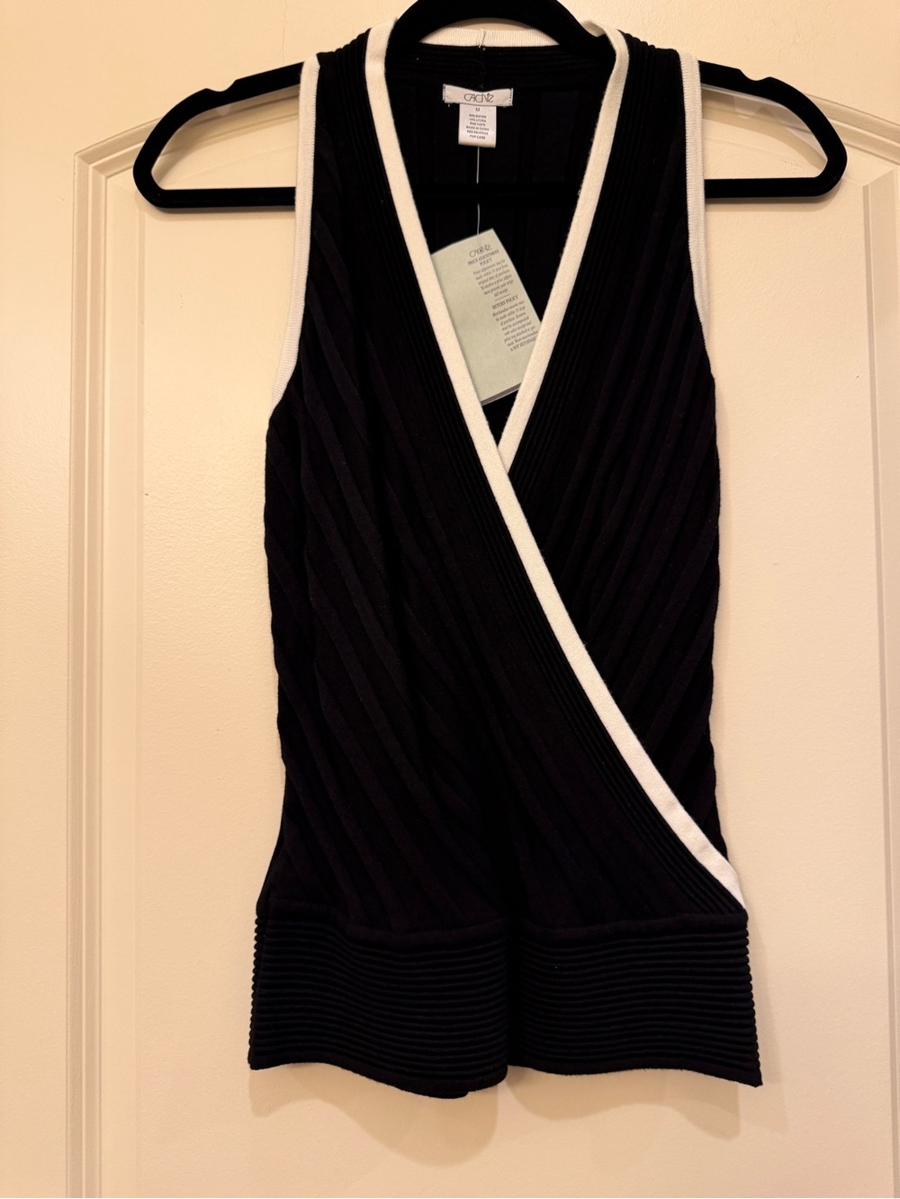 NWT Cache Black White Contrast Trim Faux Wrap Top Sleeveless Size Medium